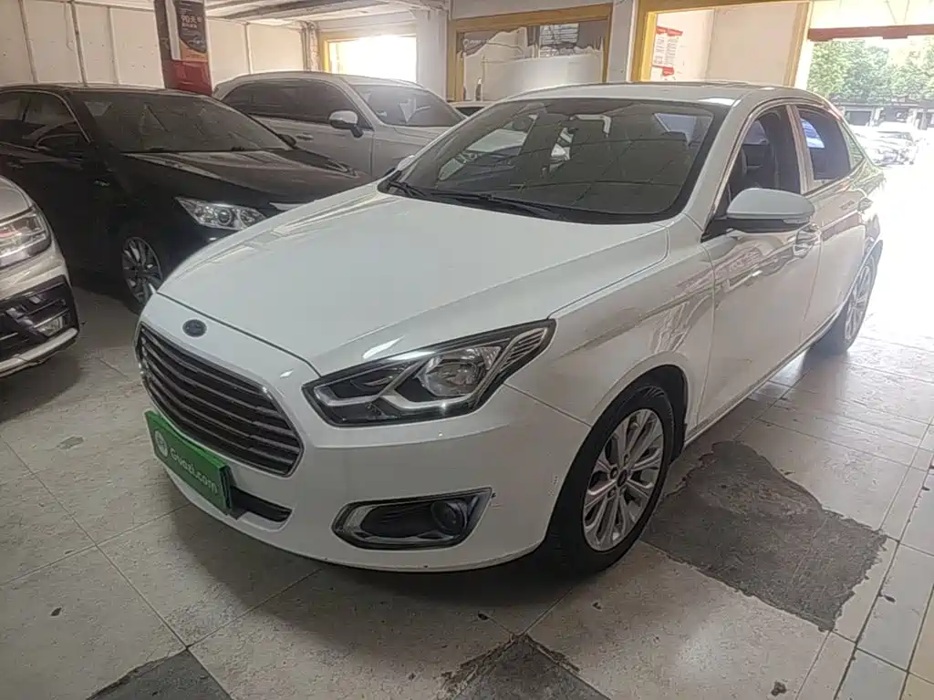 Ford Escort — миниатюра 2
