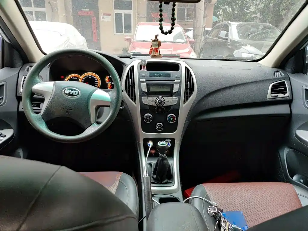 BYD F3 — миниатюра 10