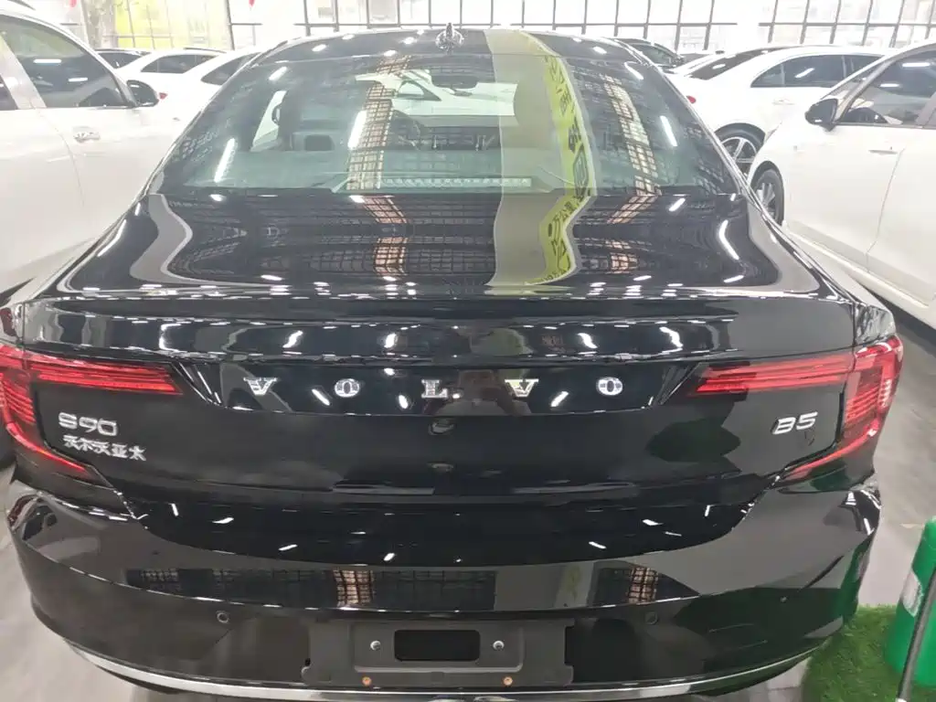 Volvo S90 — миниатюра 19
