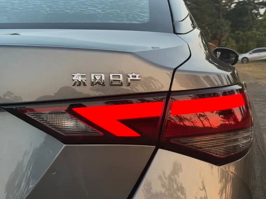 Nissan Sylphy — миниатюра 14