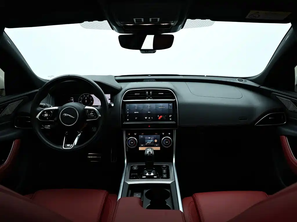 Jaguar XEL — миниатюра 15