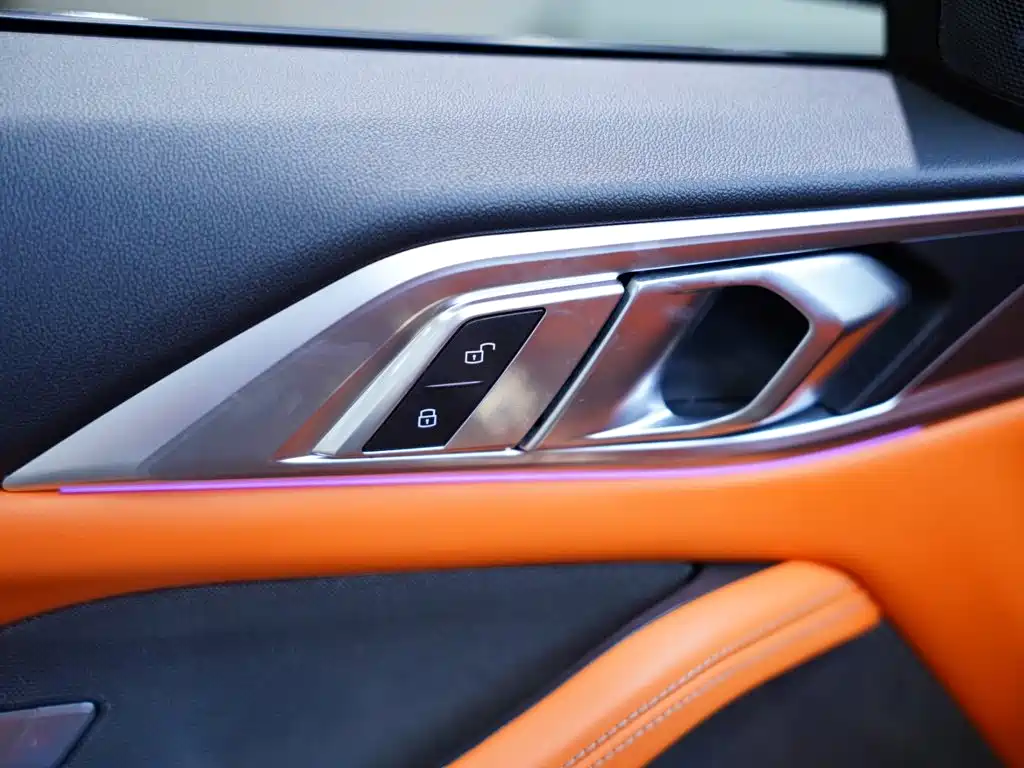 BMW M4 — миниатюра 35