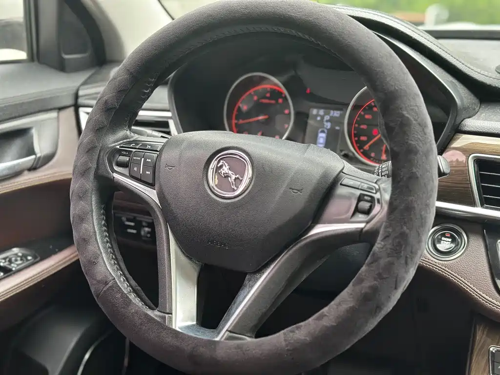 Hanteng X5 2018 1.5T CVT Luxury