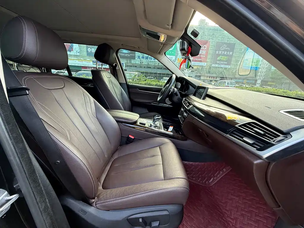 BMW X5 (Import) — миниатюра 18