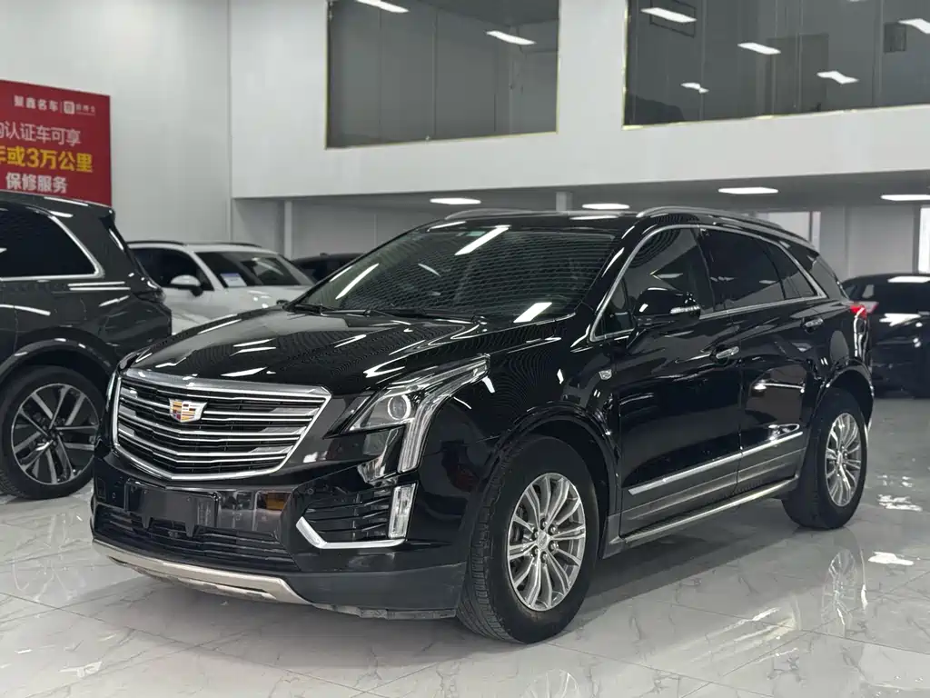 CADILLAC XT5