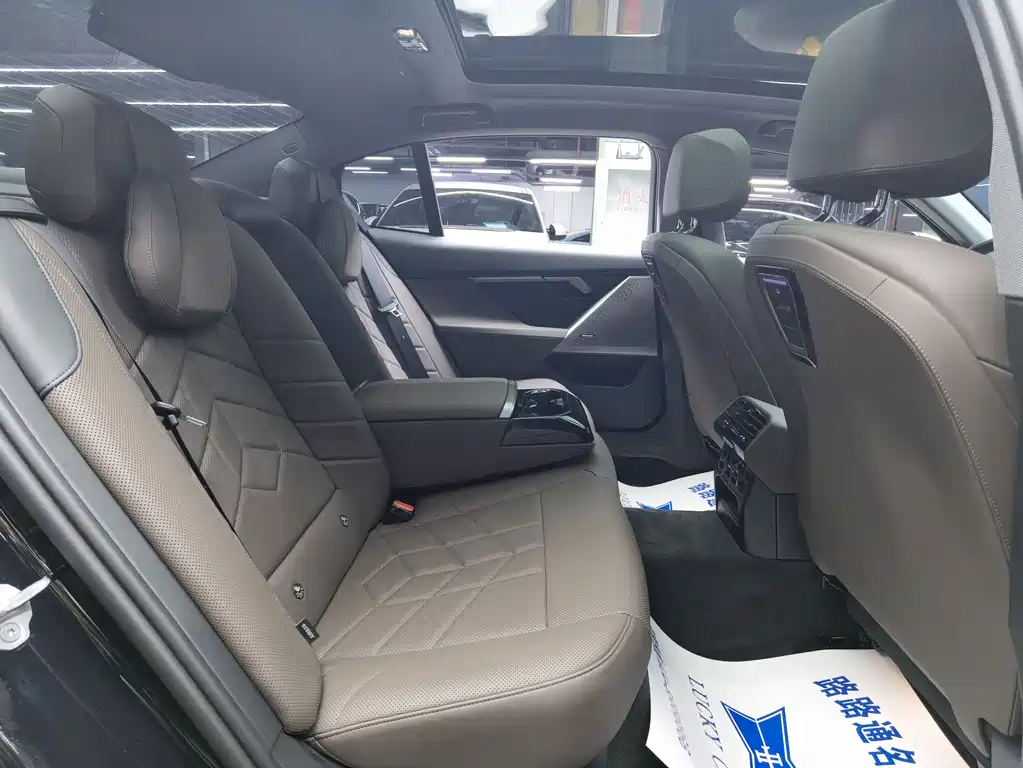 BMW 5 Series 5 2024 530Li xDrive M Sport