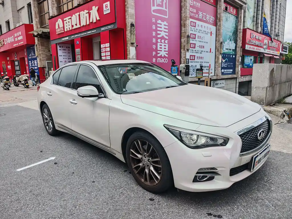 Infiniti Q50L — миниатюра 3