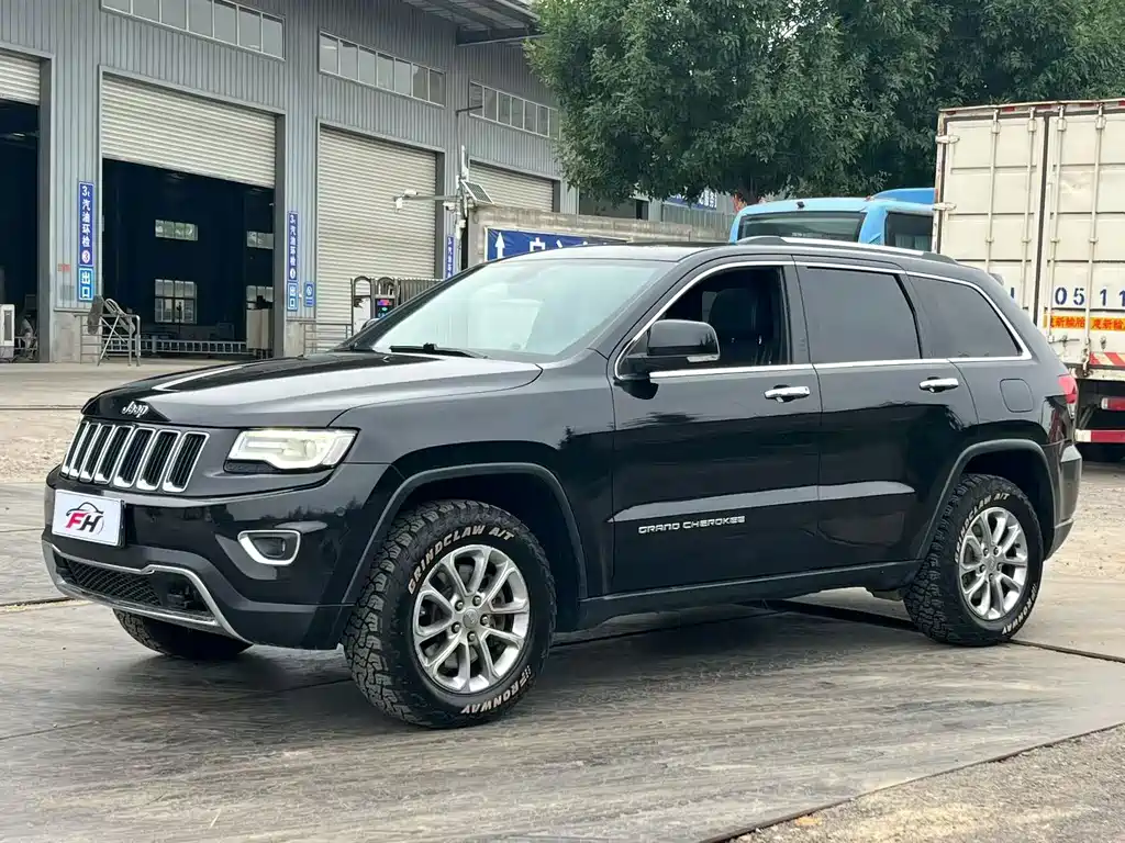 Jeep Grand Cherokee (Import)