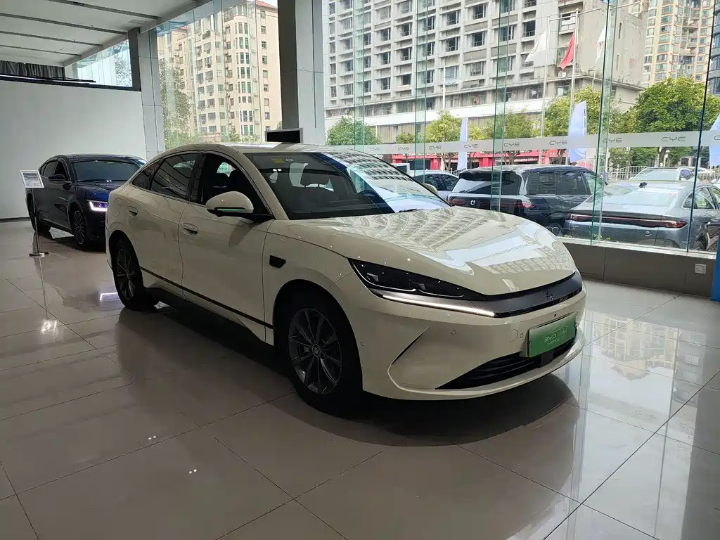 BYD Qin L — миниатюра 2
