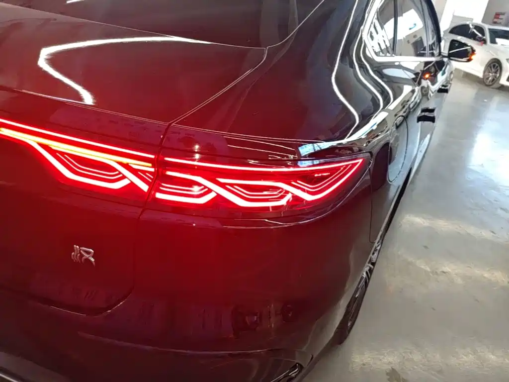 BYD Han — миниатюра 8