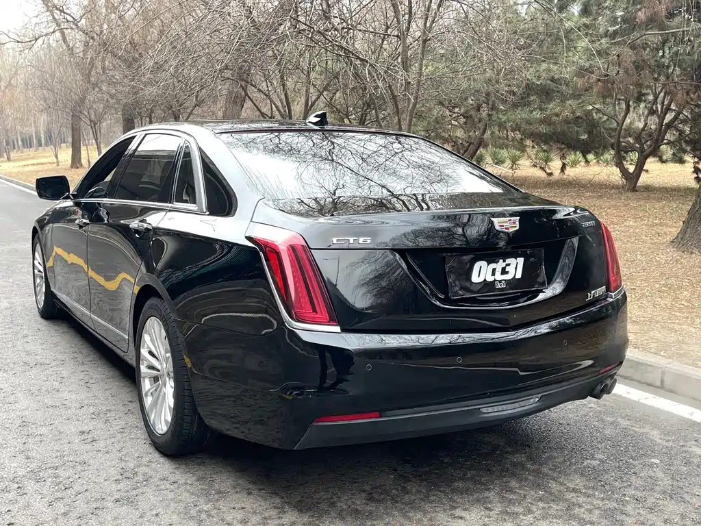 CADILLAC CT6