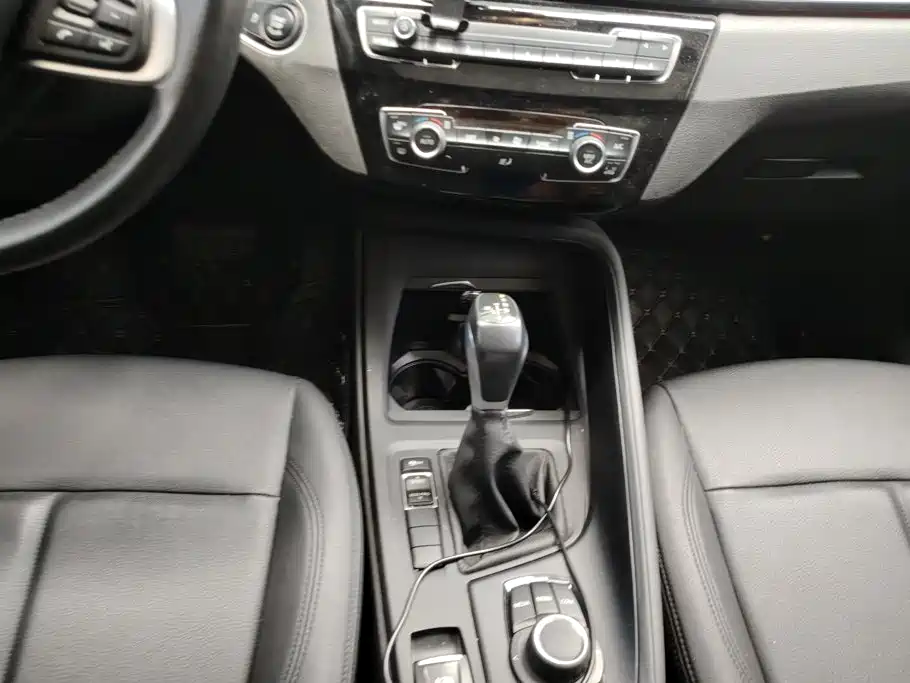 BMW X1 — миниатюра 16