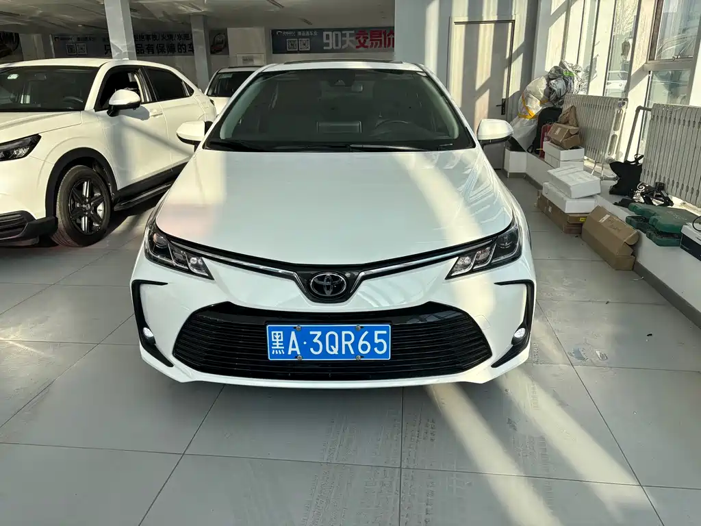 TOYOTA COROLLA