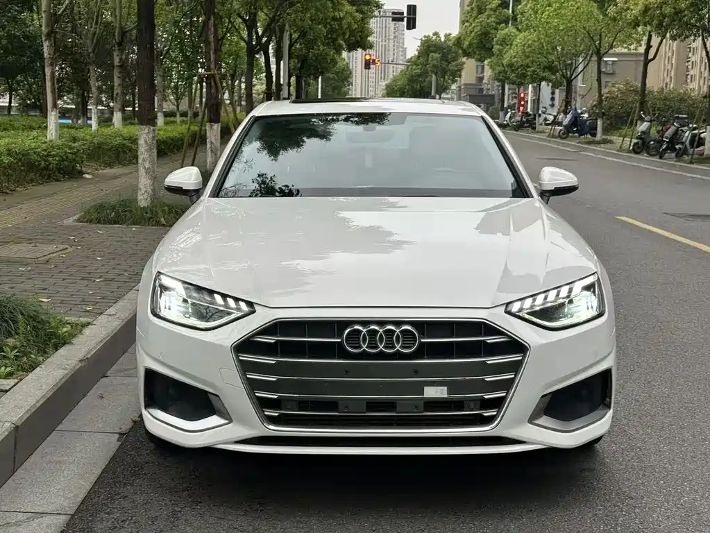 Audi A4L 2022 40 TFSI Fashion