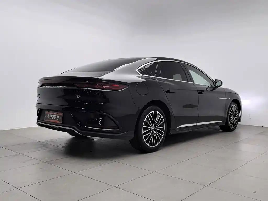 BYD Han — миниатюра 2