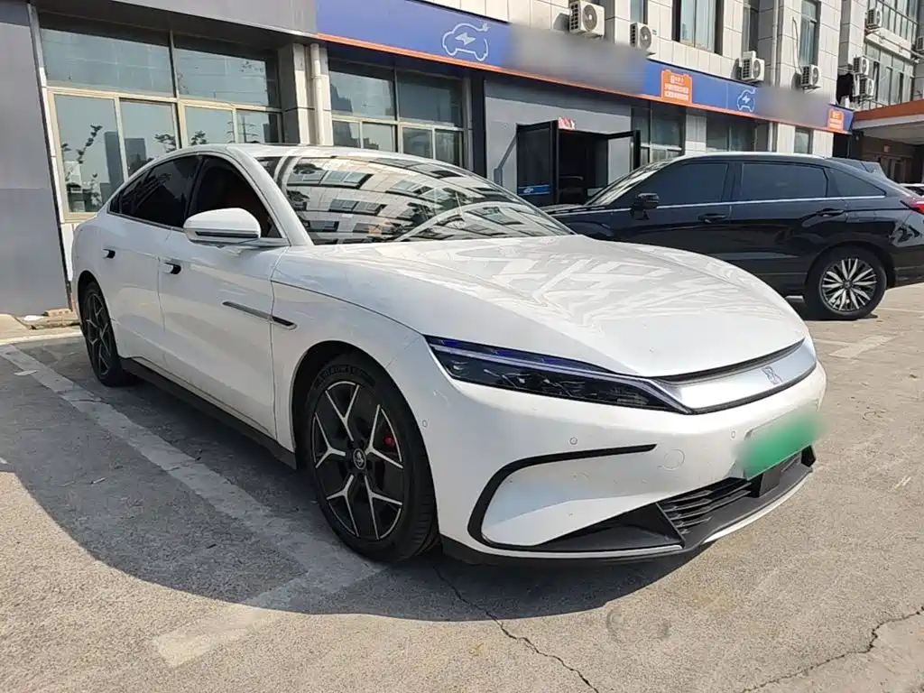 BYD Han — миниатюра 4