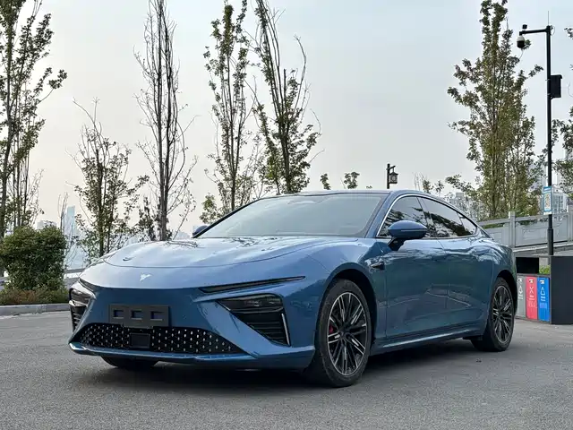 NEZHA AUTOMOBILE NEZHA S 2023