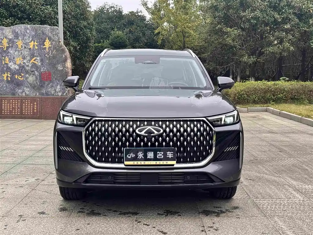 Chery Tiggo 8 — миниатюра 2