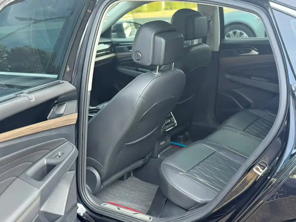 Volkswagen Passat — миниатюра 23