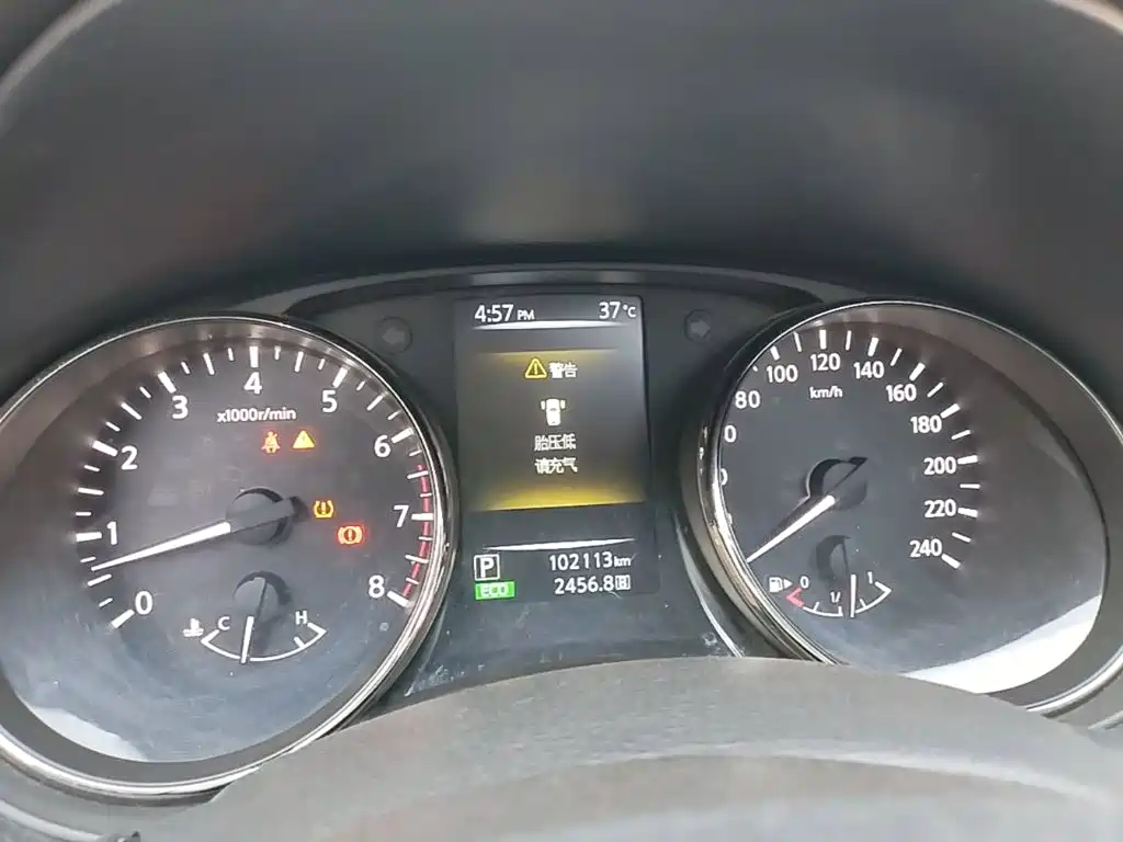 Nissan Qashqai — миниатюра 12