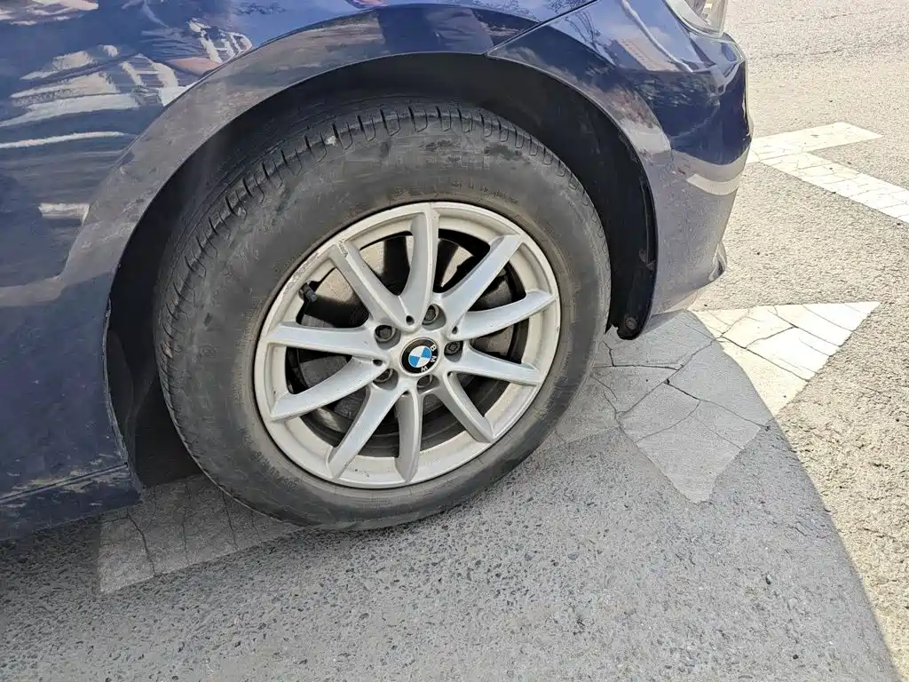 BMW 2 Series Active Tourer — миниатюра 24