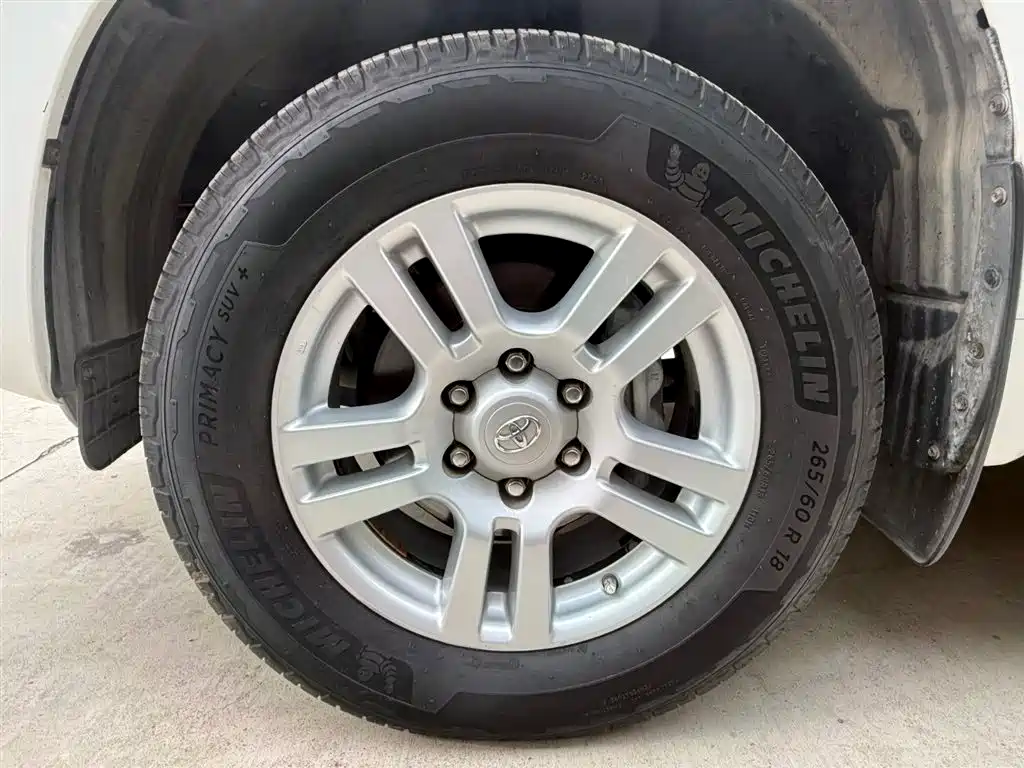 Toyota Land Cruiser Prado 2010 4.0L AT VX NAVI