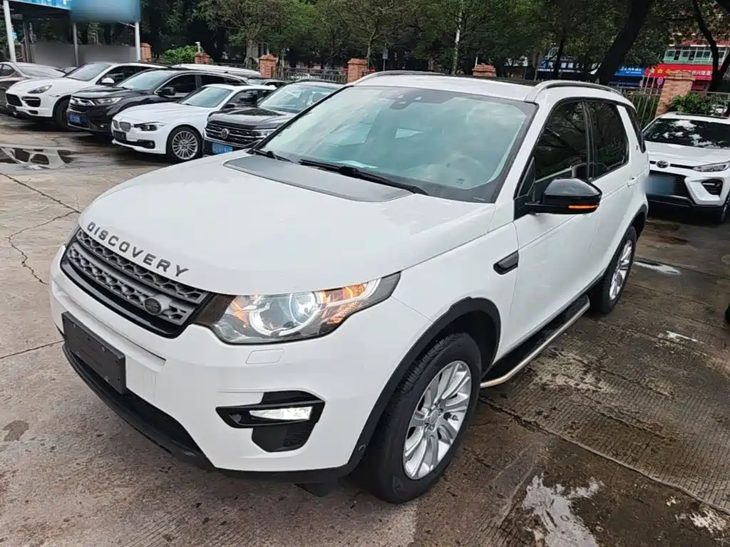 Land Rover Discovery Sport — миниатюра 2