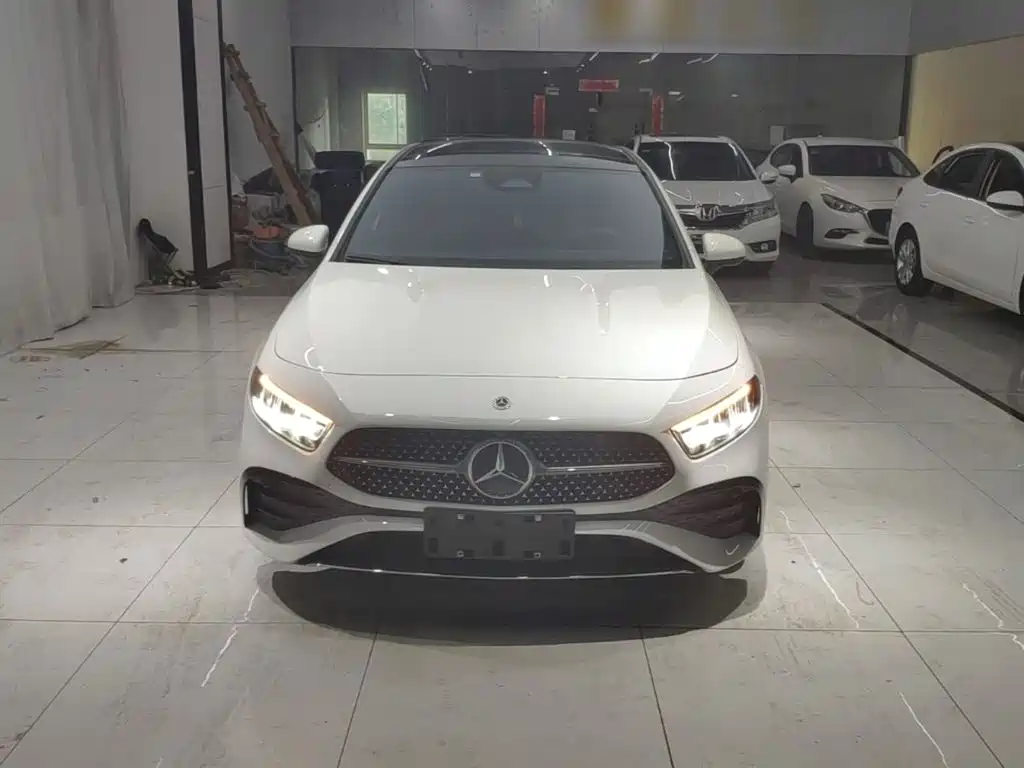 Mercedes-Benz A-Class — миниатюра 3