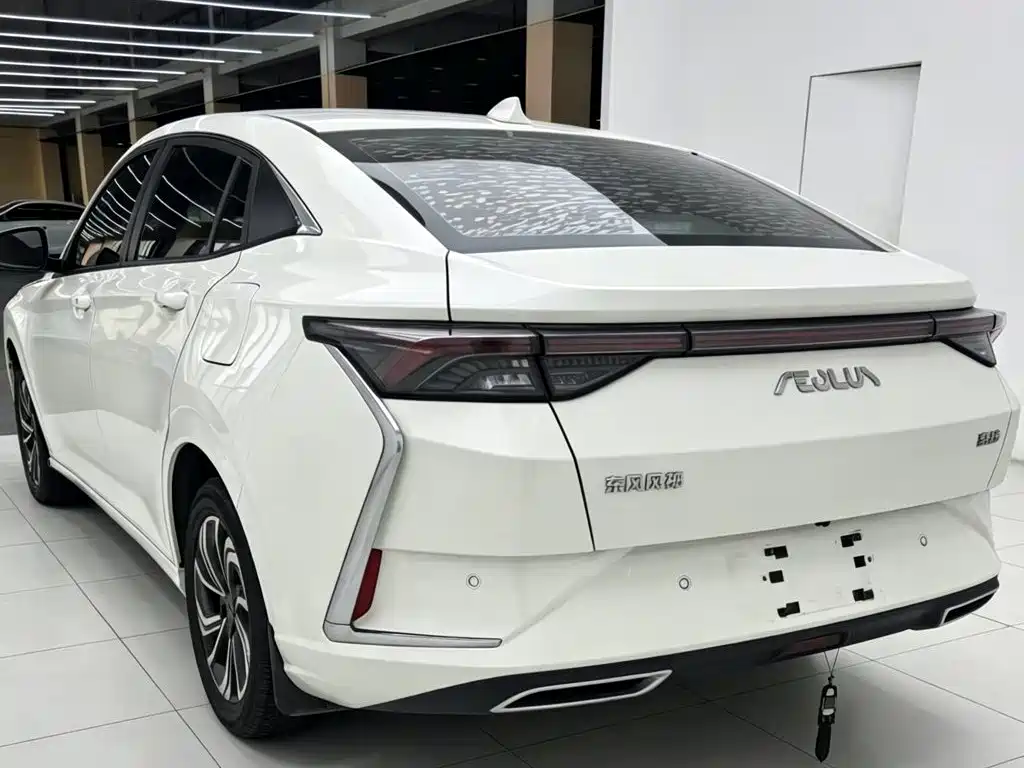Aeolus Yixuan — миниатюра 7