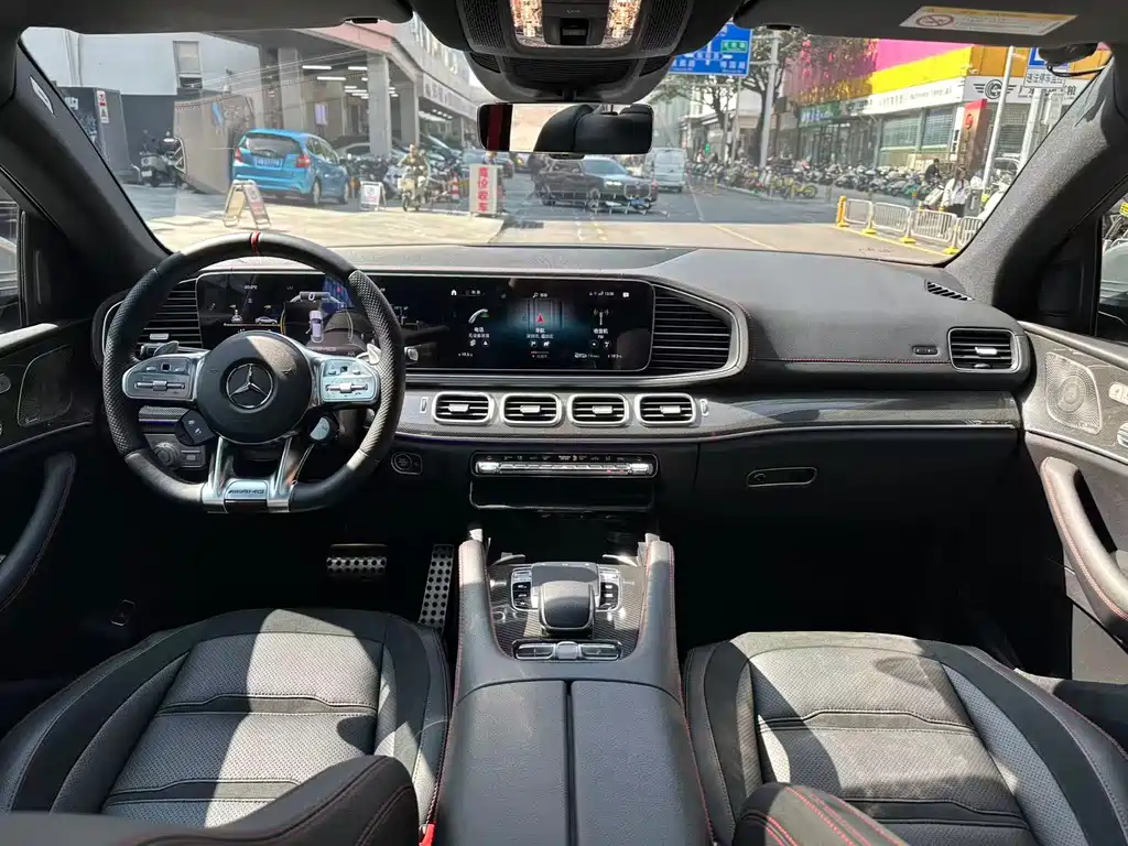 MERCEDES-BENZ GLE COUPE AMG