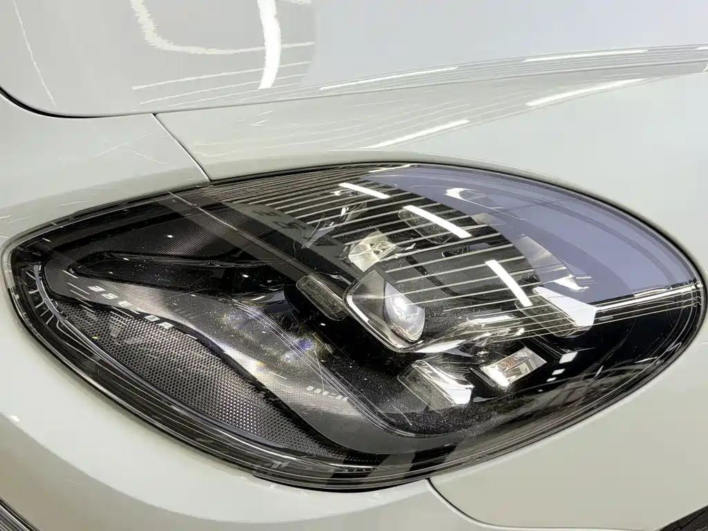 Porsche Panamera — миниатюра 13
