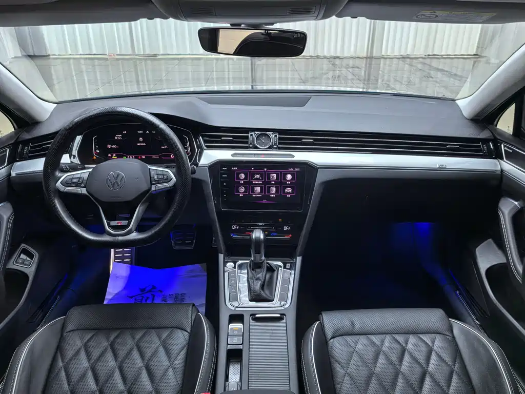 Volkswagen Magotan PHEV — миниатюра 13