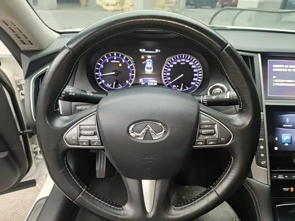 Infiniti Q50L — миниатюра 11