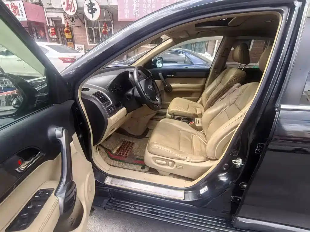 Honda CR-V — миниатюра 8