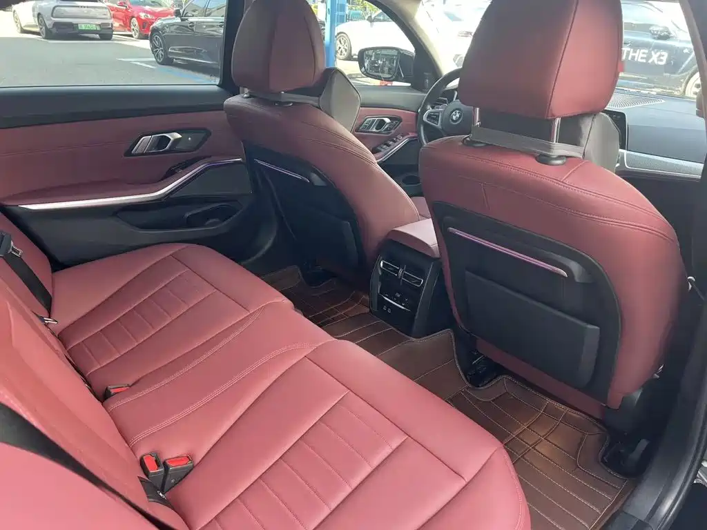 BMW 3 Series — миниатюра 5