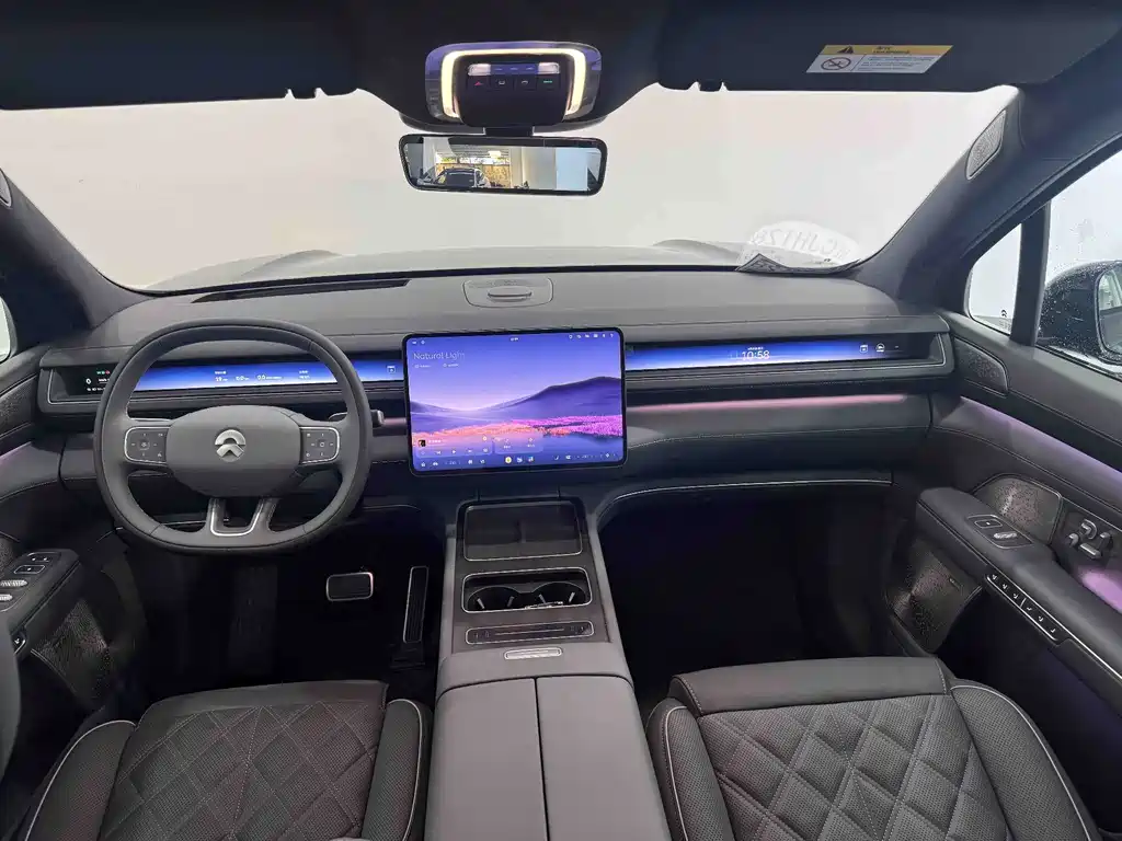 NIO ES8 — миниатюра 2