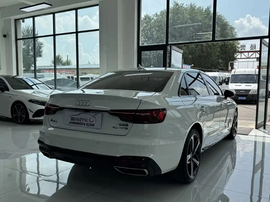 Audi A4L — миниатюра 7