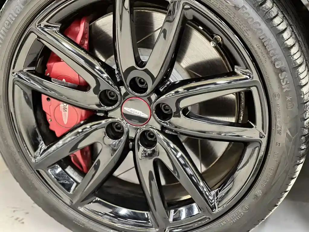 MINI Mini JCW Clubman — миниатюра 10