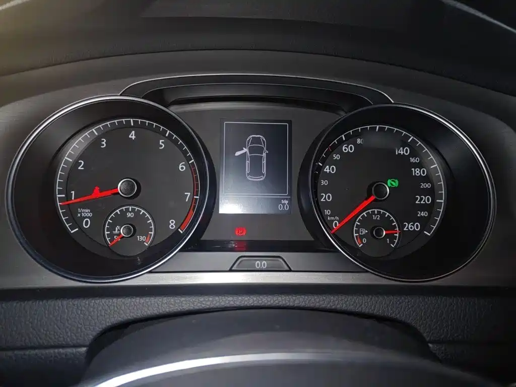 Volkswagen Golf — миниатюра 4