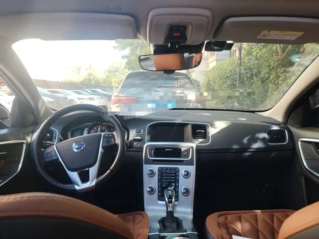 Volvo S60 — миниатюра 13