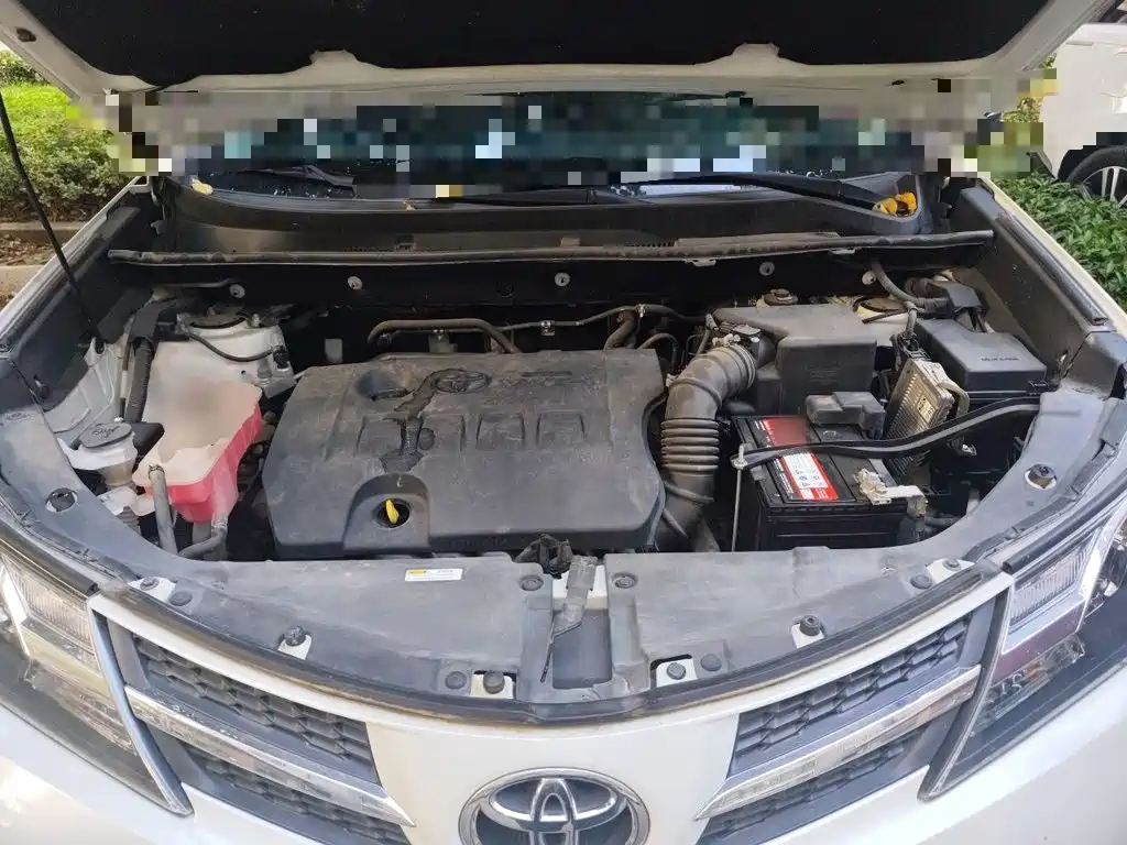 Toyota RAV4 — миниатюра 21
