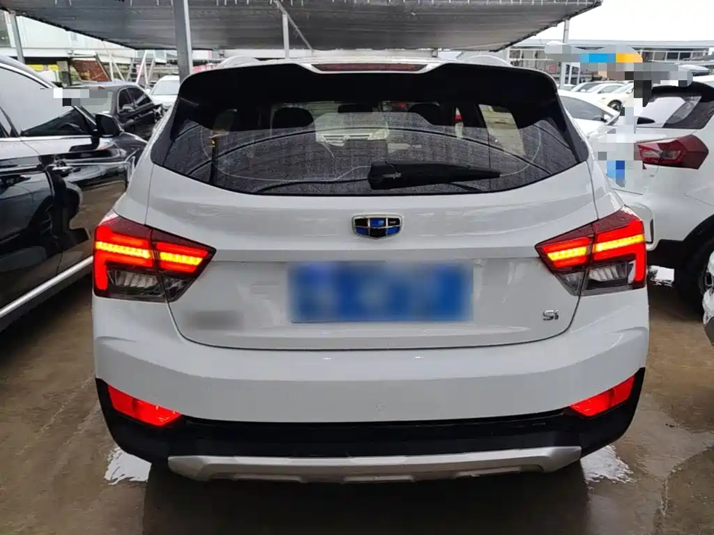 Geely Vision S1 — миниатюра 6