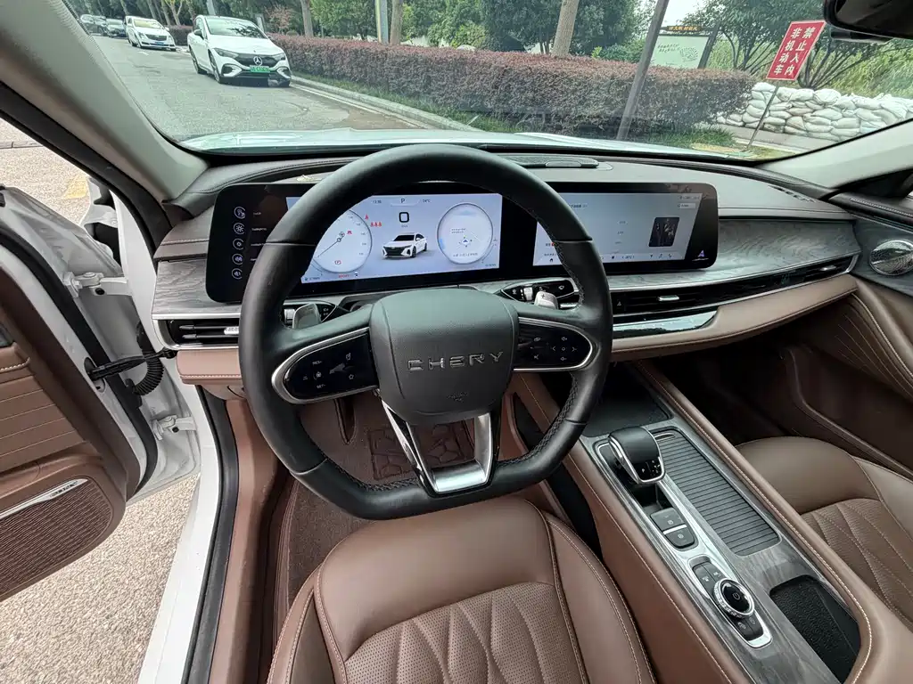 Chery Arrizo 8 — миниатюра 9