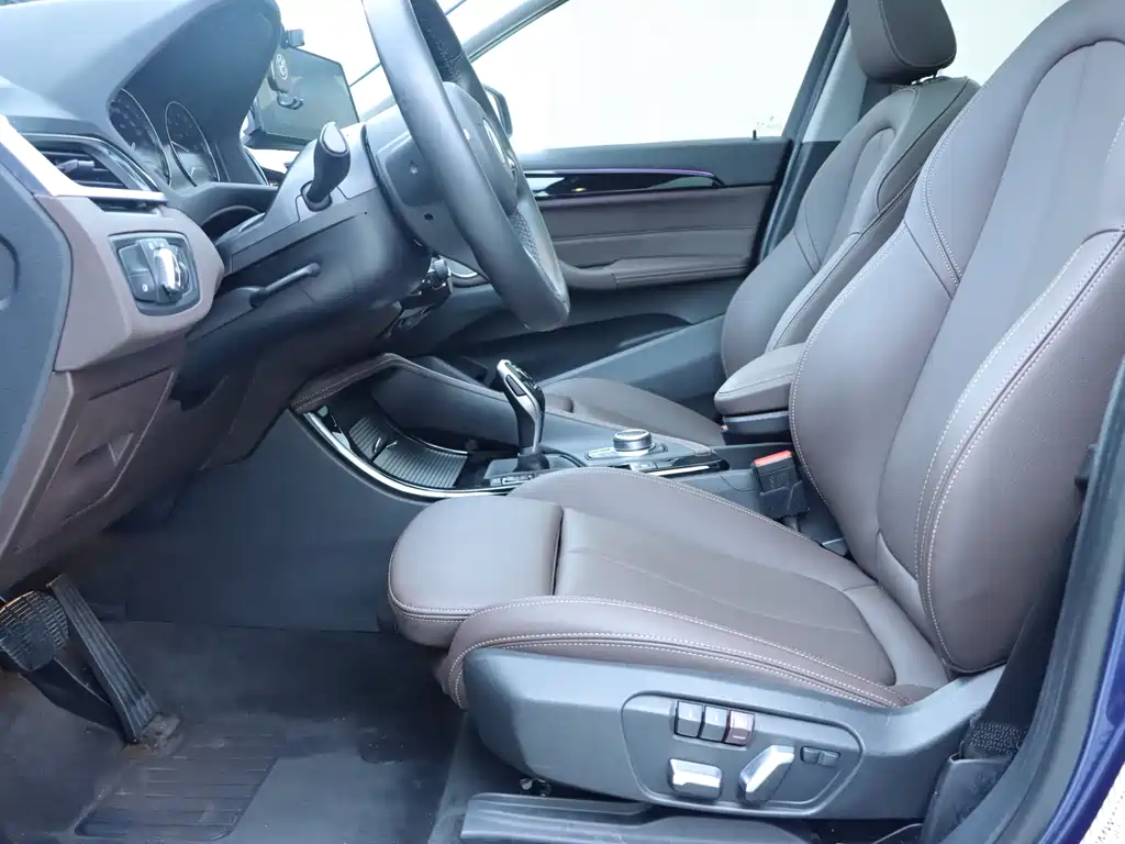 BMW X1 2021 sDrive20Li Premium
