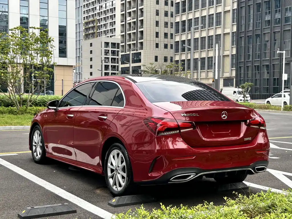 MERCEDES-BENZ A CLASS