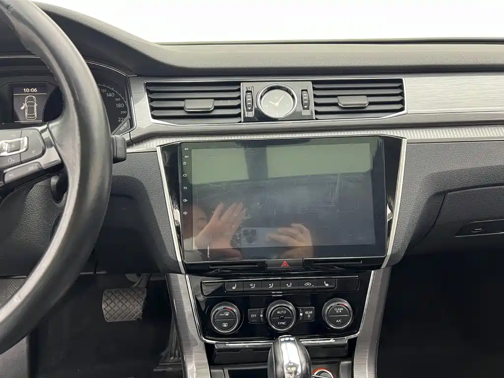 Volkswagen Passat — миниатюра 12