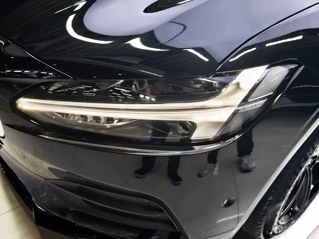Volvo S90 — миниатюра 7