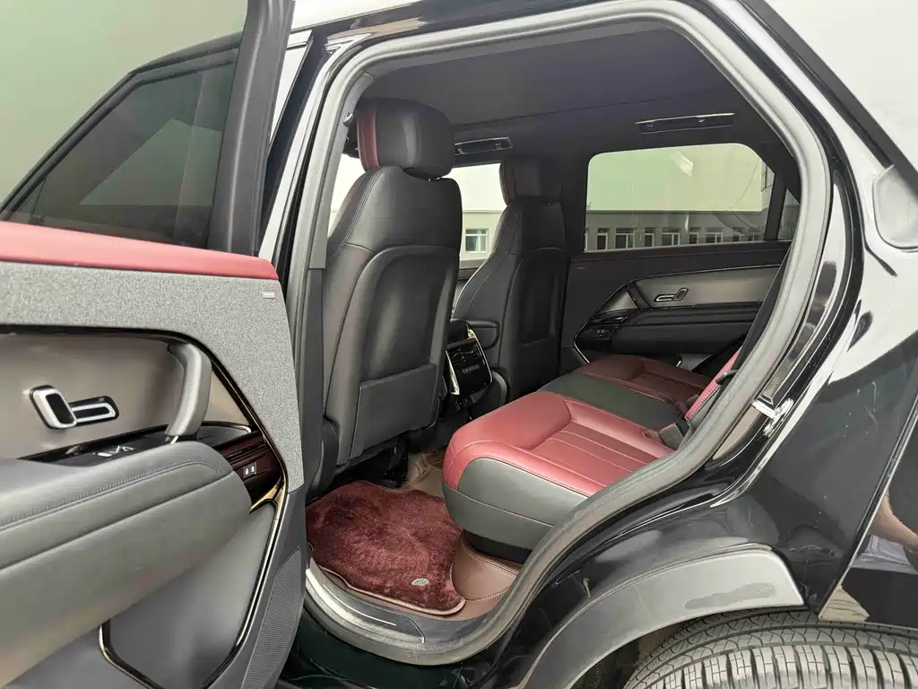 Land Rover Sport — миниатюра 12