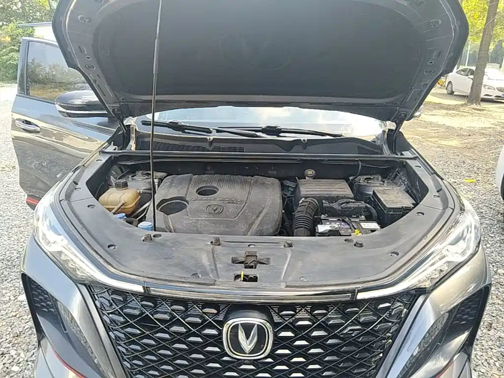 Changan Changan CS75PLUS — миниатюра 20