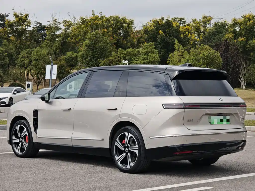 NIO ES8 — миниатюра 15